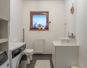 Ház 5 szobák eladó on Floresti