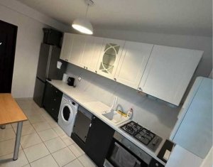 Apartament cu 3 camere, pe doua niveluri, Iris/Auchan