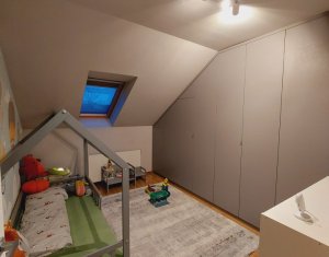 Appartement 3 chambres à vendre dans Cluj-napoca, zone Buna Ziua