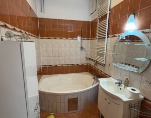 Maison 5 chambres à louer dans Cluj-napoca, zone Centru