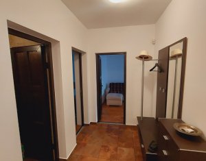 Apartament 3 camere, confort sporit, garaj cu CF, Plopilor, langa Platinia
