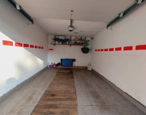 Apartament 3 camere, confort sporit, garaj cu CF, Plopilor, langa Platinia