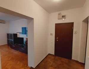 Apartament 3 camere, confort sporit, garaj cu CF, Plopilor, langa Platinia