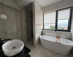 Duplex zona Iris, Voronet, 190mp, curte individuala, parcare, PETFRIENDLY