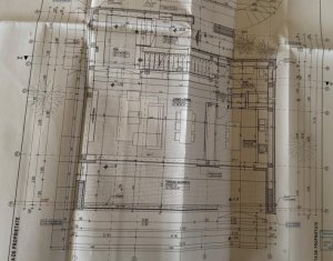 Maison 4 chambres à vendre dans Chinteni