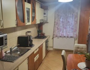 Appartement 3 chambres à vendre dans Cluj-napoca, zone Marasti
