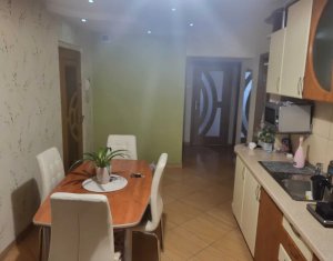 Appartement 3 chambres à vendre dans Cluj-napoca, zone Marasti