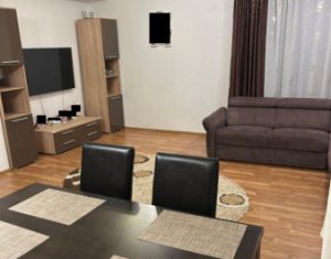 Maison 5 chambres à vendre dans Floresti