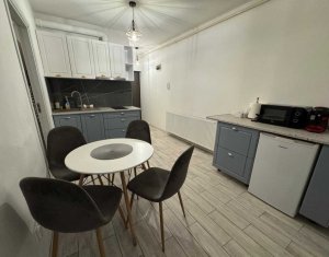 Appartement 3 chambres à louer dans Floresti