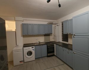 Appartement 3 chambres à louer dans Floresti