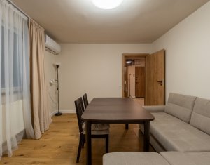 Appartement 4 chambres à vendre dans Cluj-napoca, zone Manastur