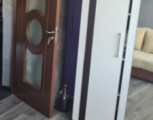 Apartment 2 rooms for sale in Floresti