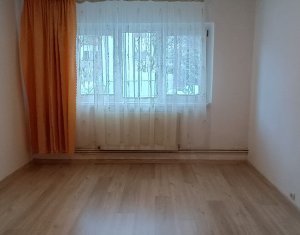 De vânzare apartament 3 camere Mănăștur