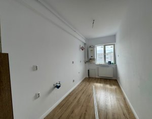 Lakás 1 szobák eladó on Floresti