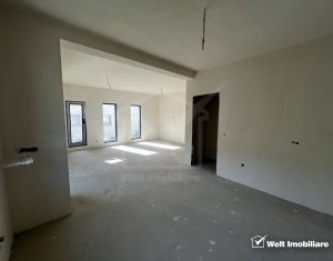 Ház 12 szobák eladó on Campenesti, Zóna Centru