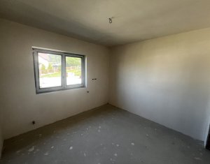 Ház 6 szobák eladó on Campenesti