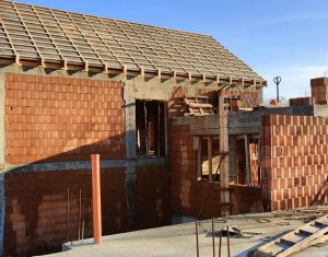 Ház 4 szobák eladó on Feleacu