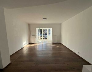 Espace Commercial à louer, 75m2 dans Cluj-napoca, zone Manastur