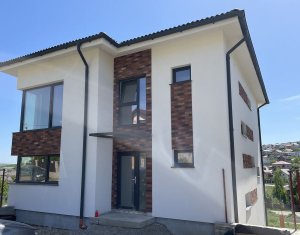 Ház 5 szobák eladó on Campenesti