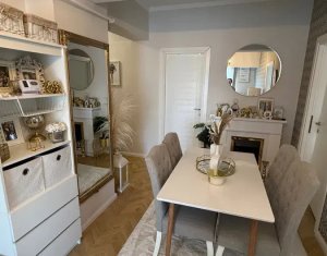 Lakás 3 szobák eladó on Floresti