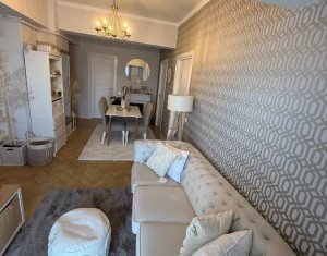 Lakás 3 szobák eladó on Floresti