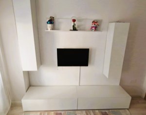 Lakás 3 szobák eladó on Baciu