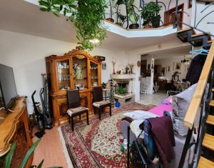 Maison 8 chambres à vendre dans Cluj-napoca, zone Centru