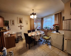 Maison 8 chambres à vendre dans Cluj-napoca, zone Centru