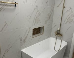 Lakás 2 szobák eladó on Floresti