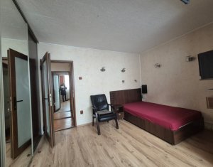 Lakás 4 szobák kiadó on Cluj-napoca, Zóna Grigorescu