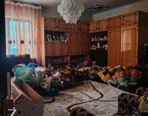 Ház 3 szobák eladó on Valcele