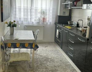 Appartement 3 chambres à vendre dans Floresti