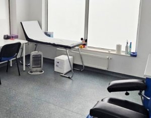 Maison 12 chambres à vendre, zone Centru