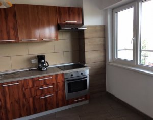 Lakás 3 szobák kiadó on Cluj-napoca, Zóna Plopilor