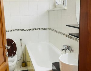 Maison 4 chambres à louer dans Cluj-napoca, zone Buna Ziua