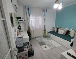 Appartement 3 chambres à vendre dans Cluj-napoca, zone Marasti