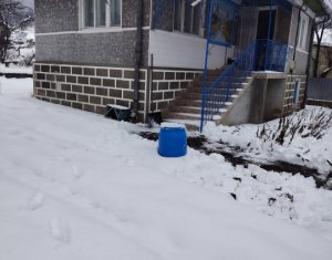 Ház 2 szobák eladó on Valcele