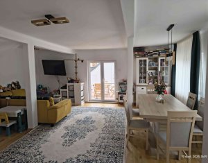 Lakás 4 szobák eladó on Baciu