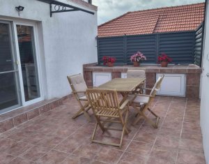 Lakás 4 szobák eladó on Baciu