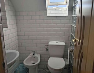 Lakás 4 szobák eladó on Baciu