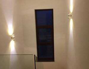 Maison 5 chambres à louer dans Cluj-napoca, zone Manastur