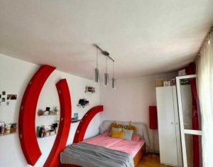 Lakás 4 szobák eladó on Cluj-napoca, Zóna Manastur