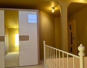 Appartement 4 chambres à louer dans Cluj-napoca, zone Europa