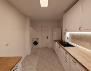 Appartement 3 chambres à louer dans Cluj-napoca, zone Marasti