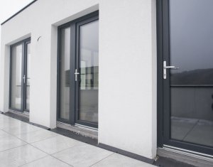 Ház 5 szobák eladó on Floresti