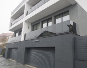 Ház 5 szobák eladó on Floresti