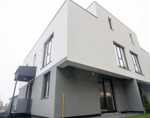 Ház 5 szobák eladó on Floresti