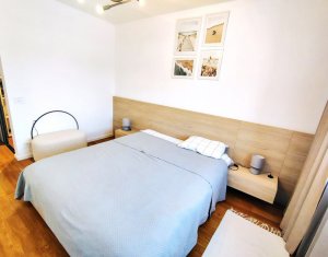 Lakás 2 szobák eladó on Floresti