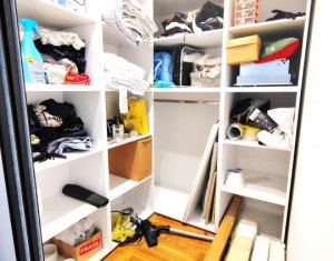 Lakás 2 szobák eladó on Floresti