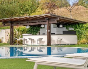 Ház 5 szobák eladó on Rediu